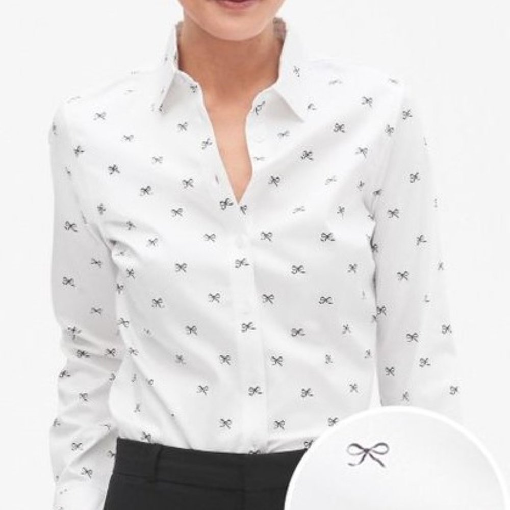 Banana Republic Tailored Long-Sleeved Button Up